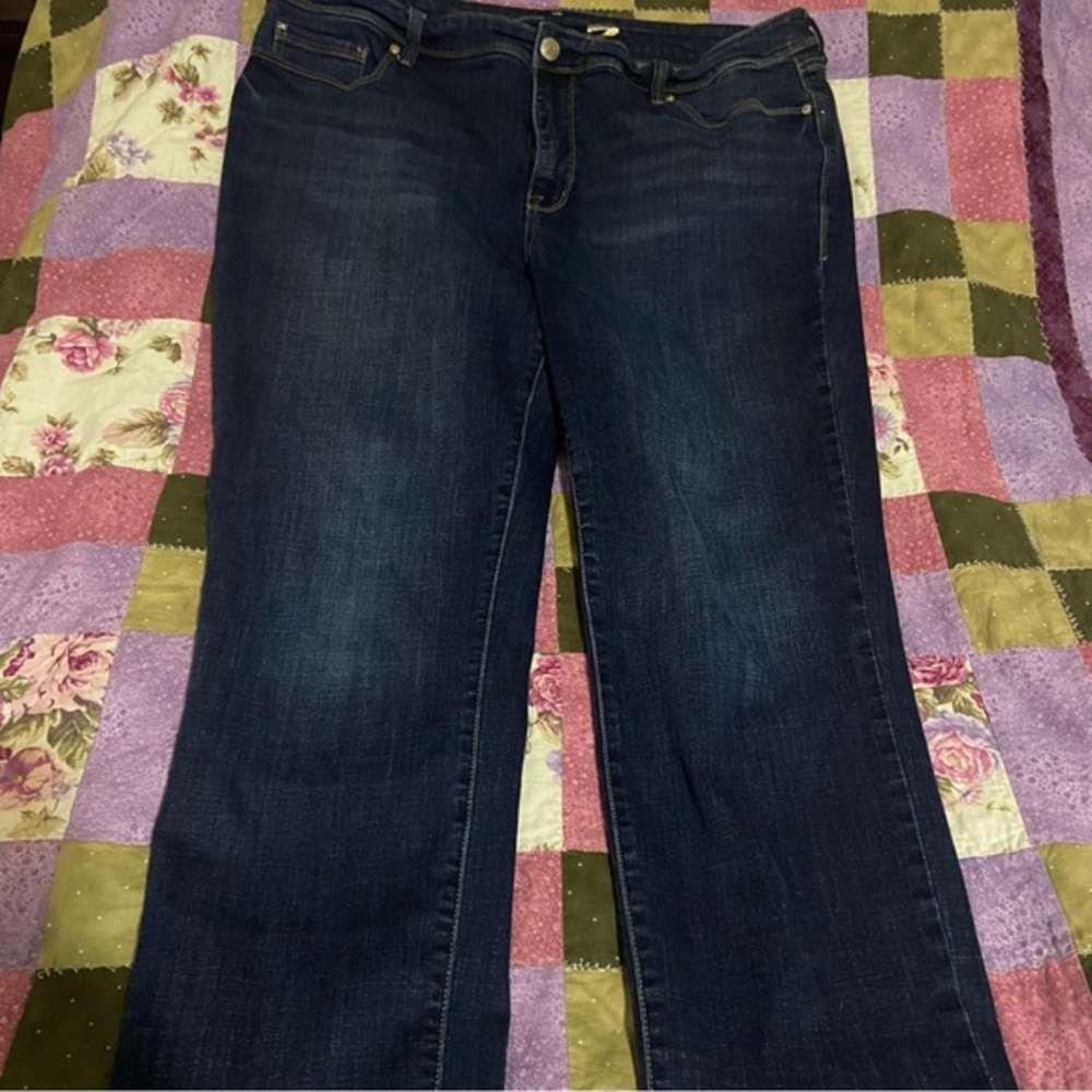 Seven7 Straight jeans with‎ back pocket embroidery Size 20